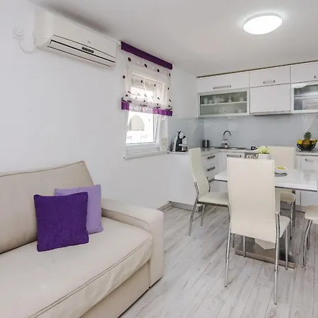 House Bukal ヴィル