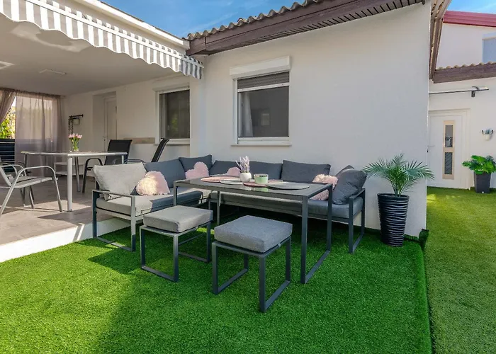 Дом отдыха House Bukal