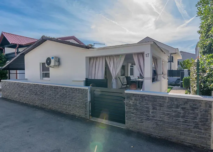 Tatil Evi House Bukal *